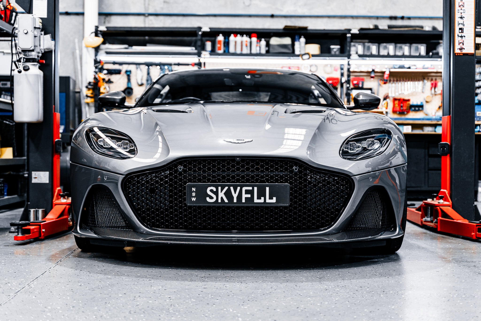 Aston Martin Superleggera AM7 2018-24 - OEM Plinth Delete Kit (FRONT)
