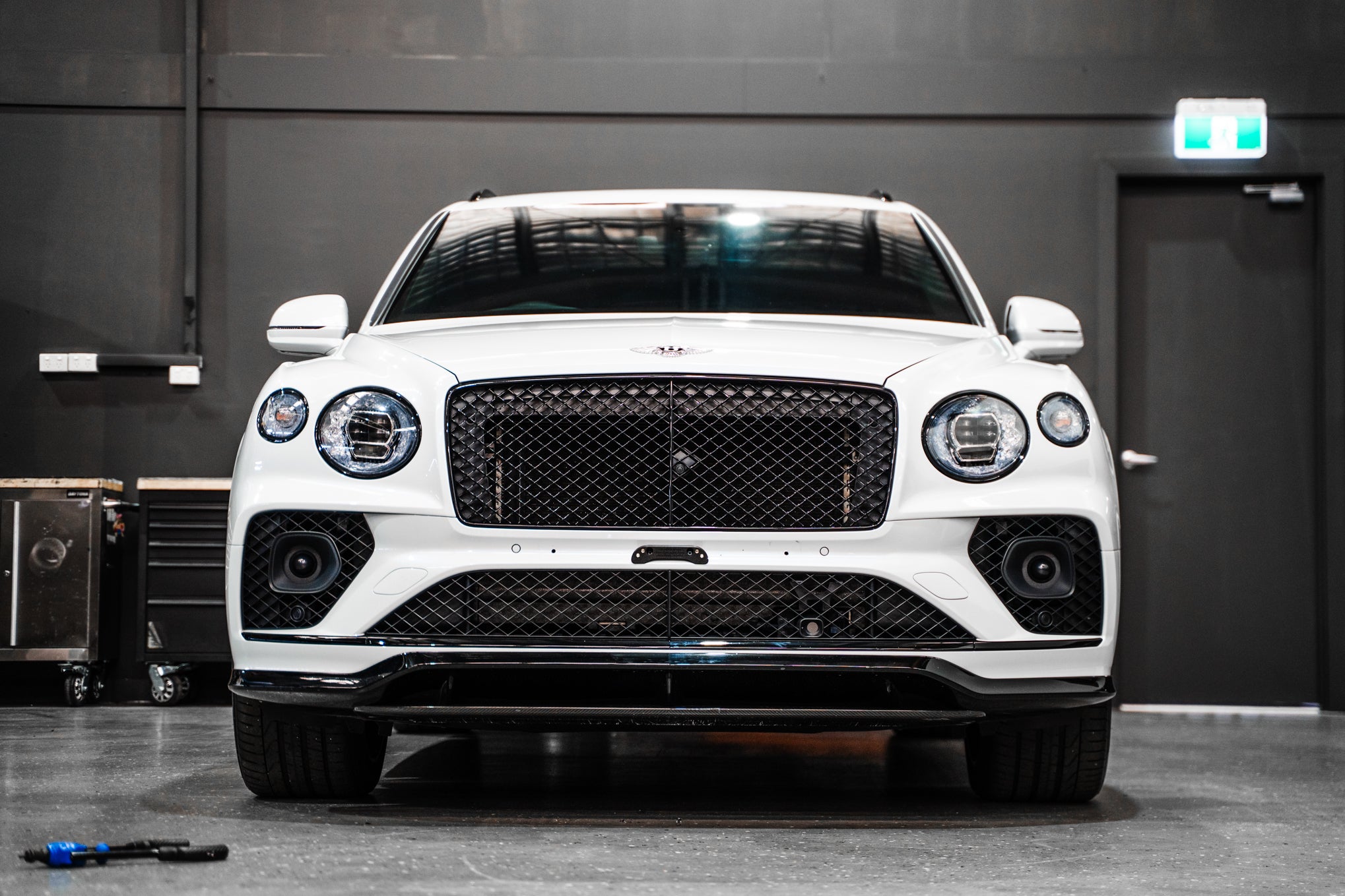 Bentley Bentayga 4V FL 2021-Current - OEM Plinth Delete Kit (FRONT)