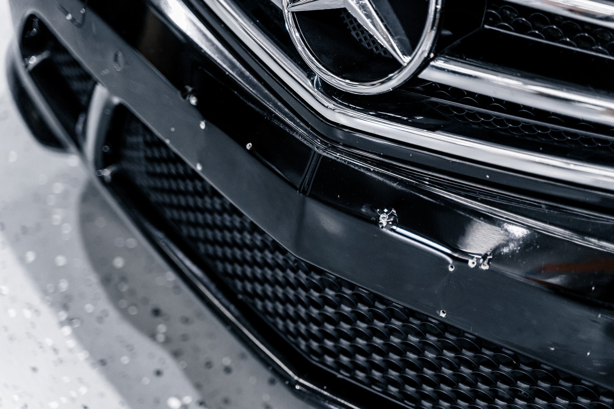Mercedes C63 AMG W204 PFL - OEM Plinth Delete Kit (FRONT) 2008-2011