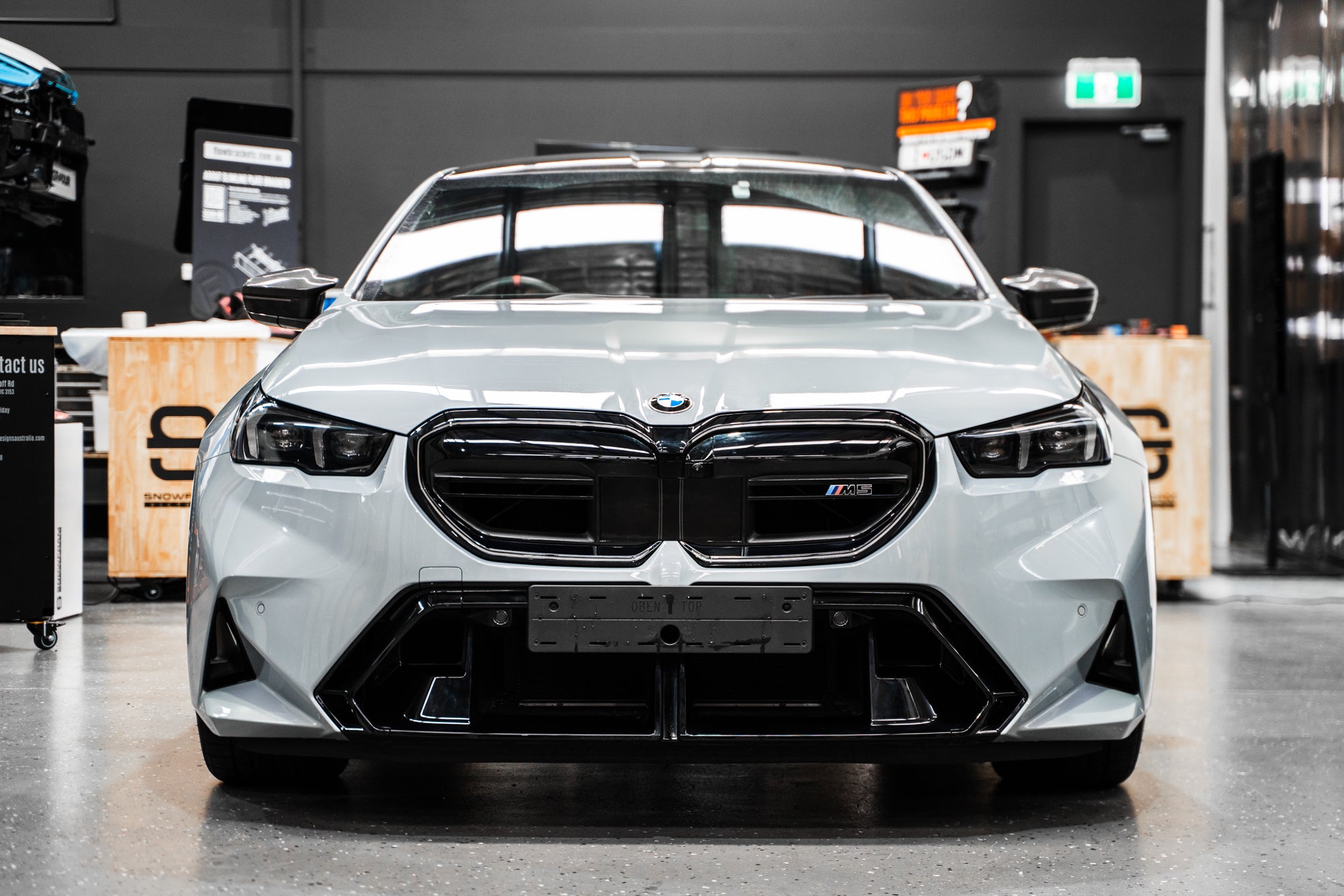 BMW M5 G90/G99 - Miniature Plinth (FRONT)