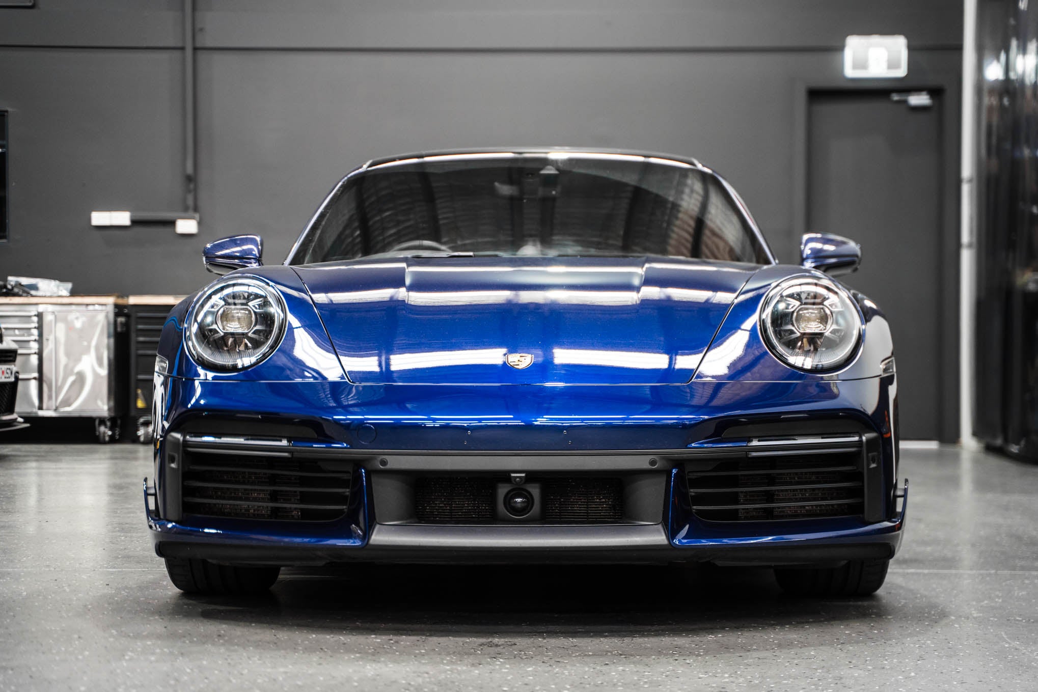 Porsche 992.1 911 Turbo / Turbo S - Miniature Plinth (FRONT)