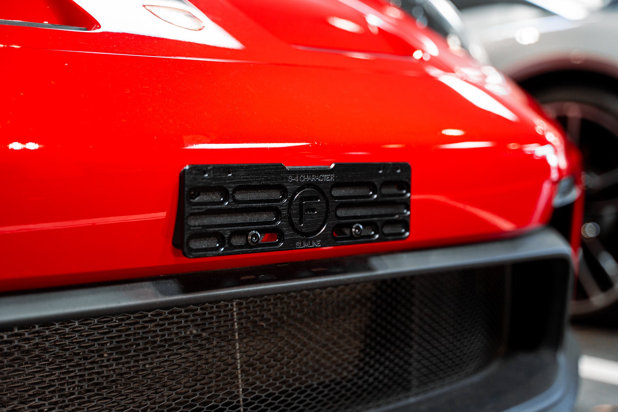 Porsche 992.1 911 GT3 / GT3RS / GT3 Touring - Miniature Plinth (FRONT)