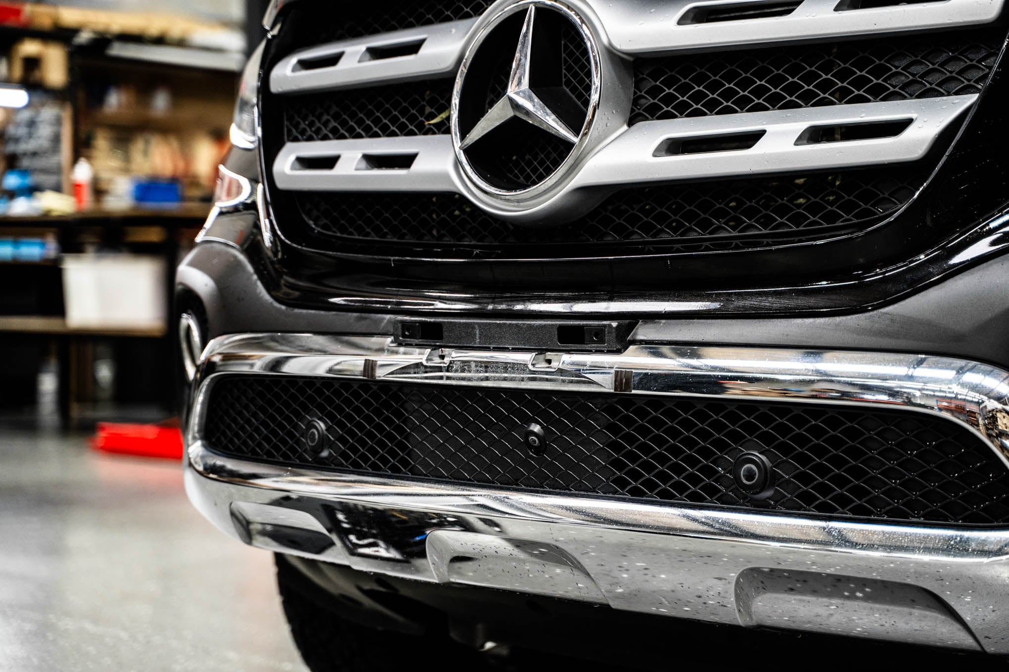 Mercedes X-Class 470 2017-2022 - OEM Plinth Delete Kit (FRONT)