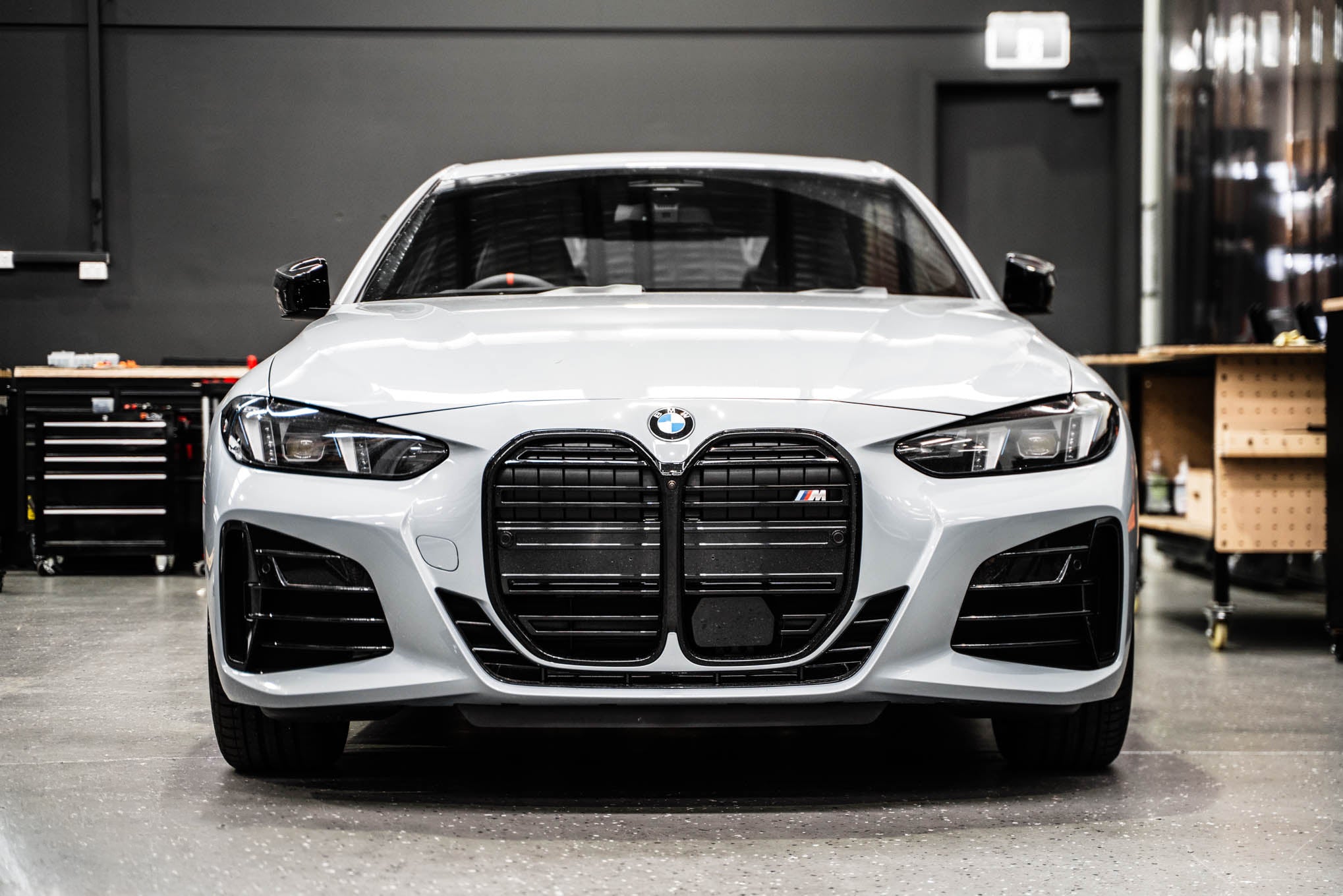 BMW G2X M440i LCI 2024-Current - OEM Plinth Delete Kit (FRONT)