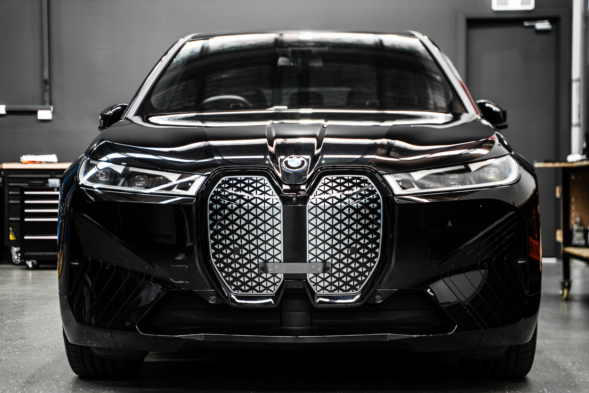 BMW I20 iX PRE-LCI - OEM Plinth Delete Kit (FRONT)