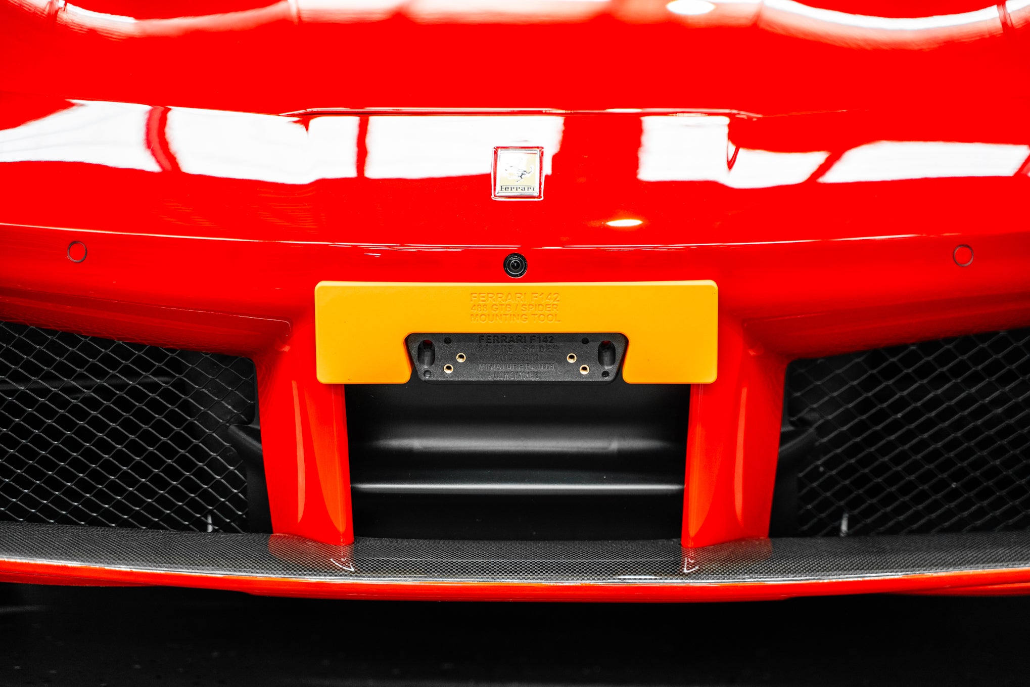 Ferrari F142 488 GTB/ Spider 2015-2019 - Drill Free Plinth Mounting Kit (FRONT)