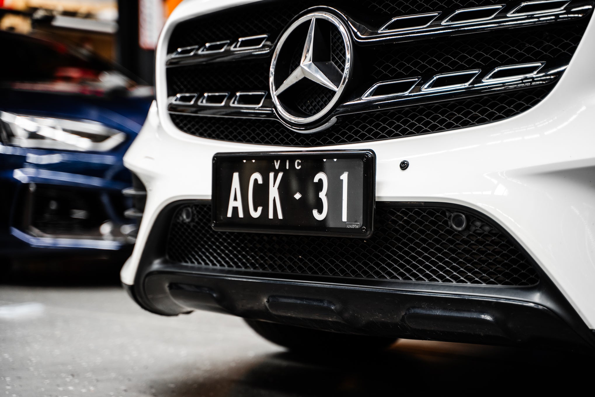 Mercedes X156 GLA AMG-Line / GLA45 AMG FL 2017-2019 - OEM Plinth Delete Kit (FRONT)