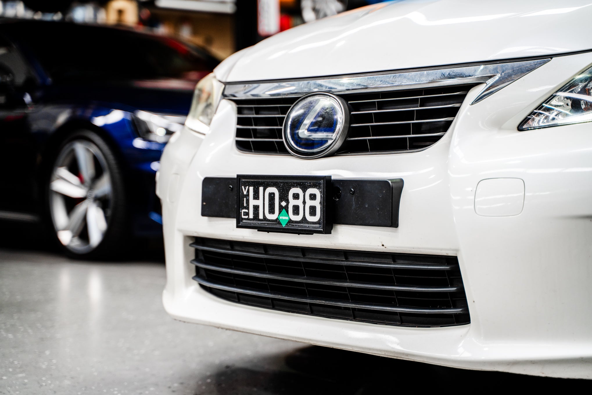 Lexus CT200H Prestige / Luxury / Sports Luxury PFL 2011-2013 - OEM Plinth Delete Kit (FRONT)