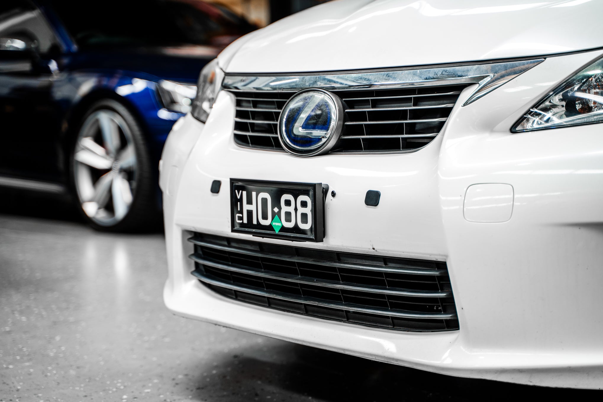 Lexus CT200H Prestige / Luxury / Sports Luxury PFL 2011-2013 - OEM Plinth Delete Kit (FRONT)