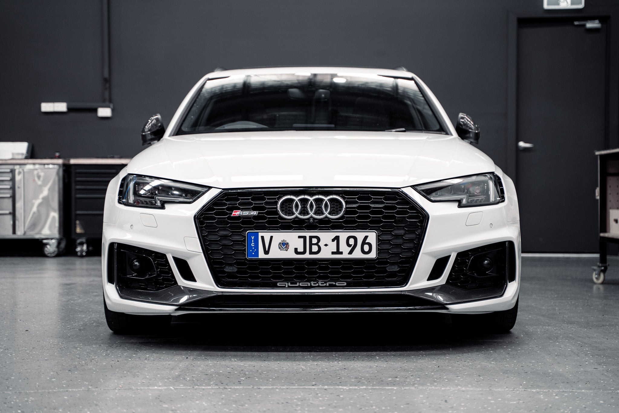 Audi B9/F5 RS4/RS5 Pre-Facelift 2017-2019 - OEM Plinth Delete Kit (FRONT)