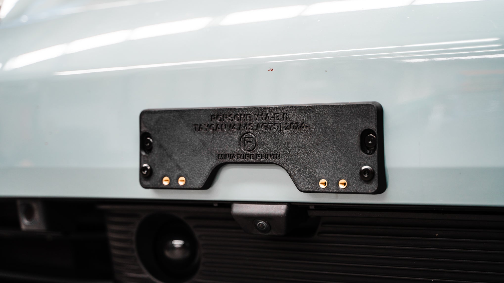 Porsche Taycan (4 / 4S / GTS) Y1A - B II - 2024-Current - Miniature Plinth (FRONT)