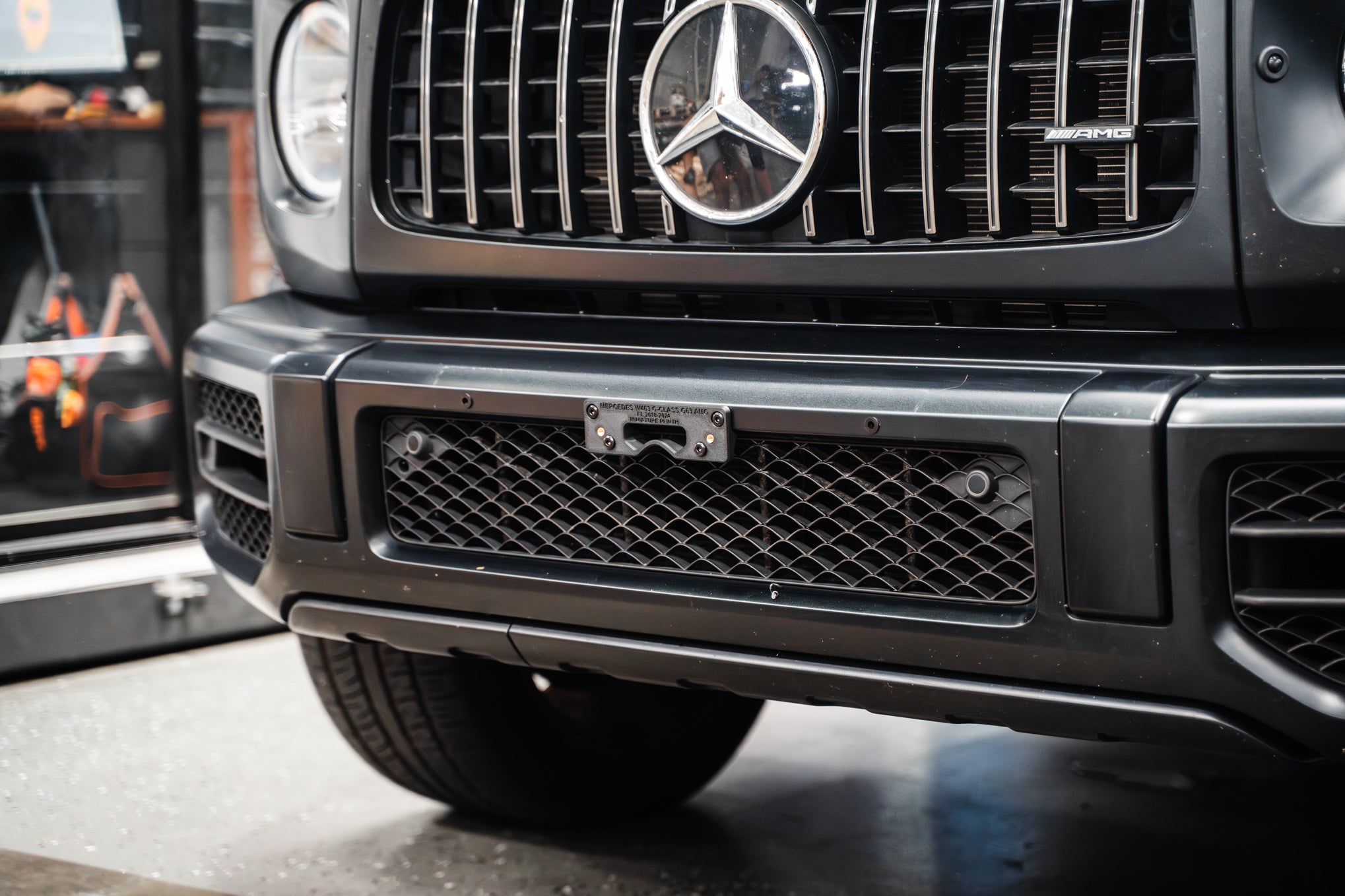 Mercedes W463 G-Class G63 AMG Facelift 2018-2024 - OEM Plinth Delete Kit (FRONT)