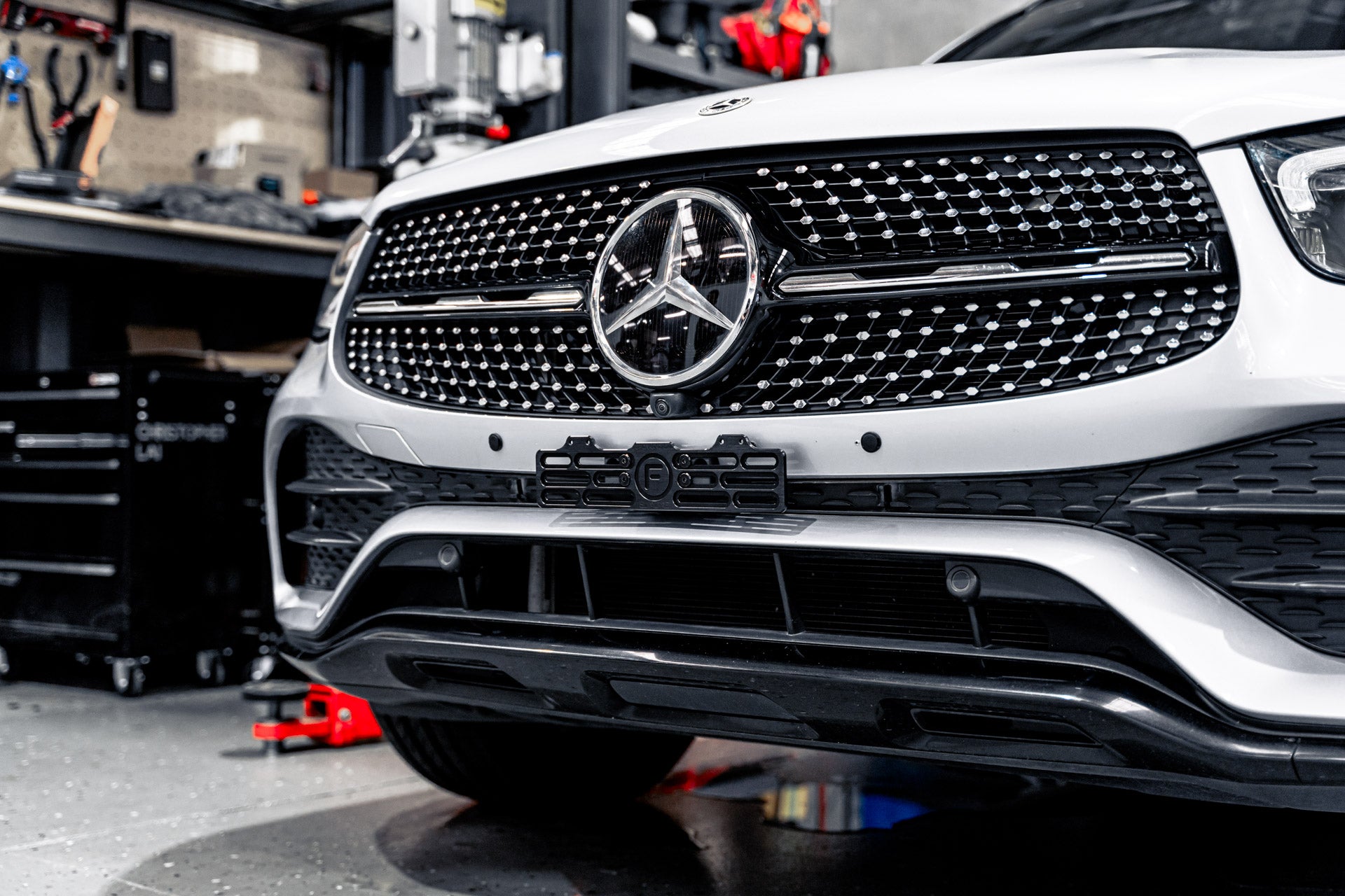 Mercedes GLC 43 AMG Facelift C/X253 2019-2022 - OEM Plinth Delete Kit (FRONT)