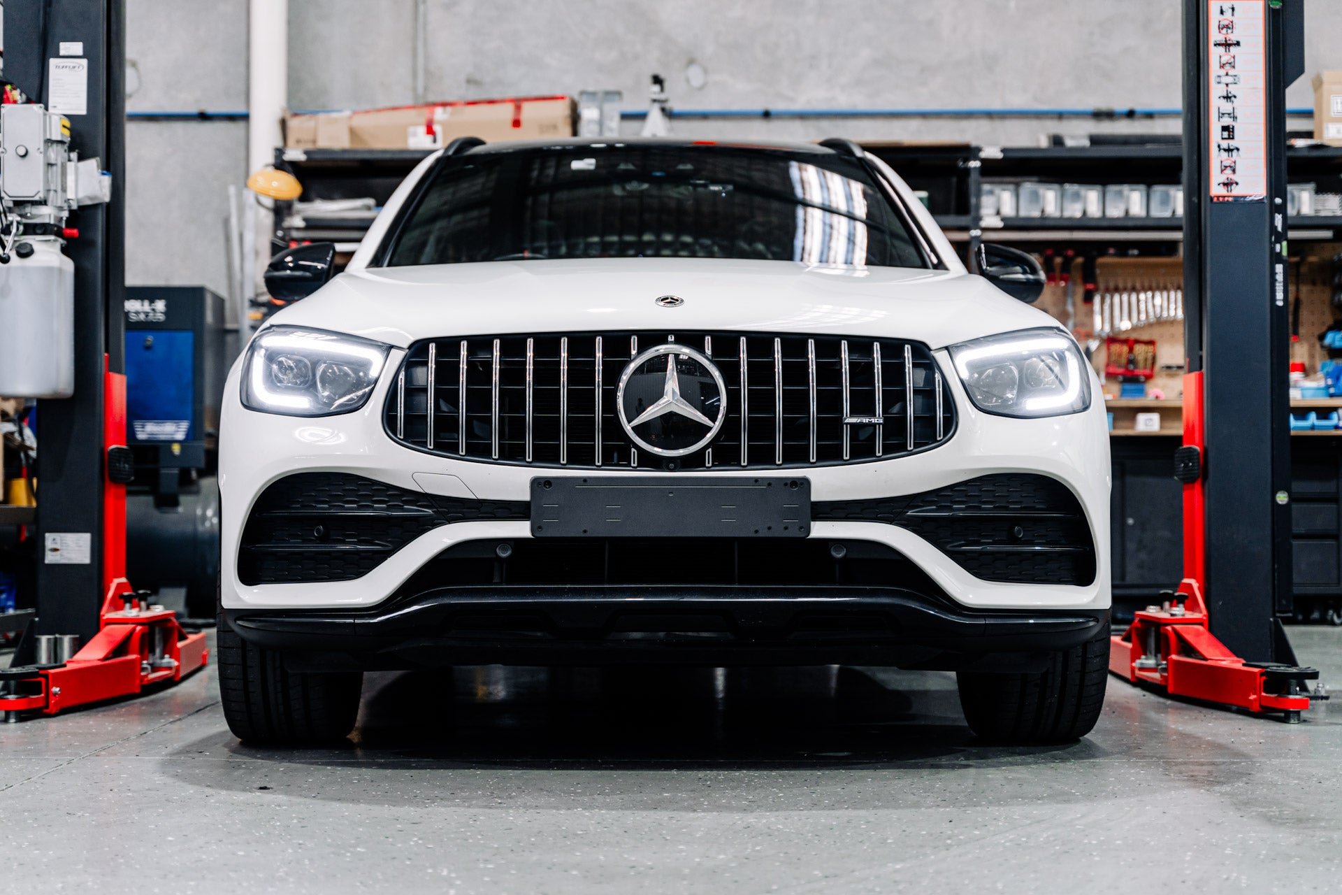 Mercedes GLC43 AMG Facelift C/X253 2019-2022 - OEM Plinth Delete Kit (FRONT)