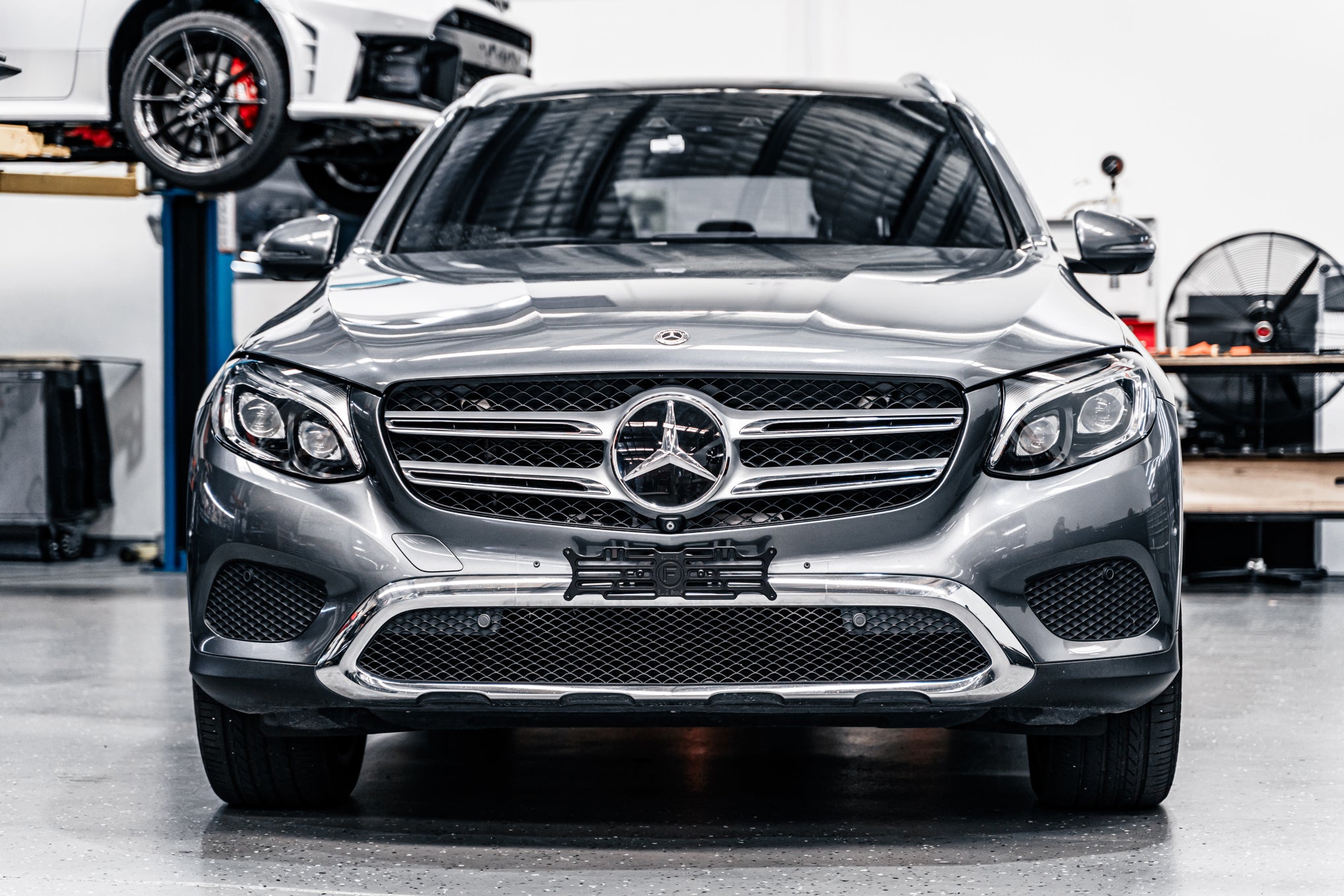 Mercedes GLC Luxury-Line C/X253 PFL 2015-18 - OEM Plinth Delete Kit (FRONT)