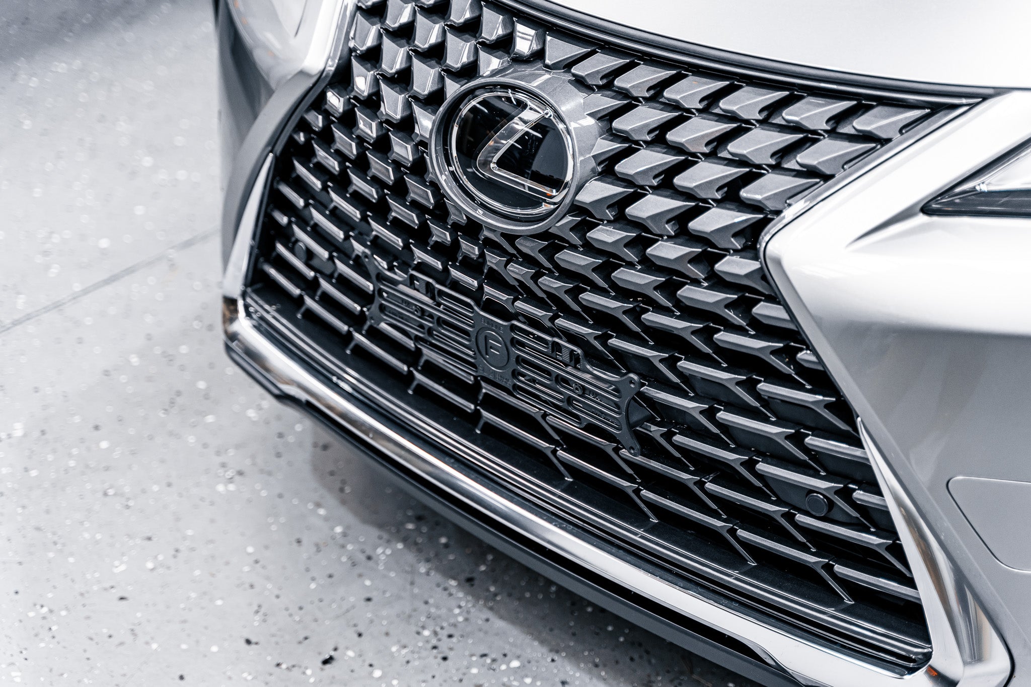 Lexus UX Luxury 2018-Current - Miniature Plinth (FRONT)