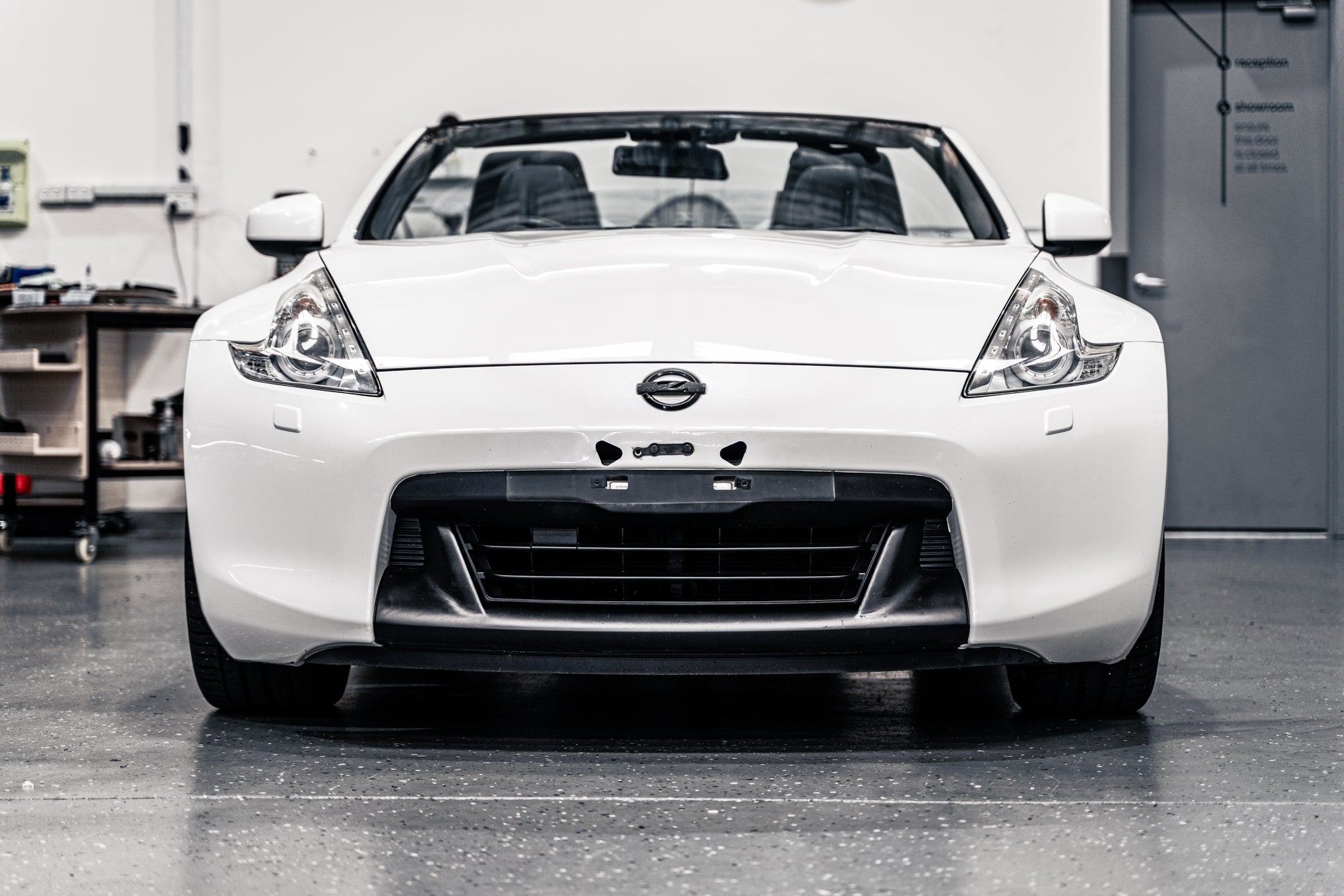 Nissan 370Z Z34 PFL 2009-2012 - OEM Plinth Delete Kit (FRONT)