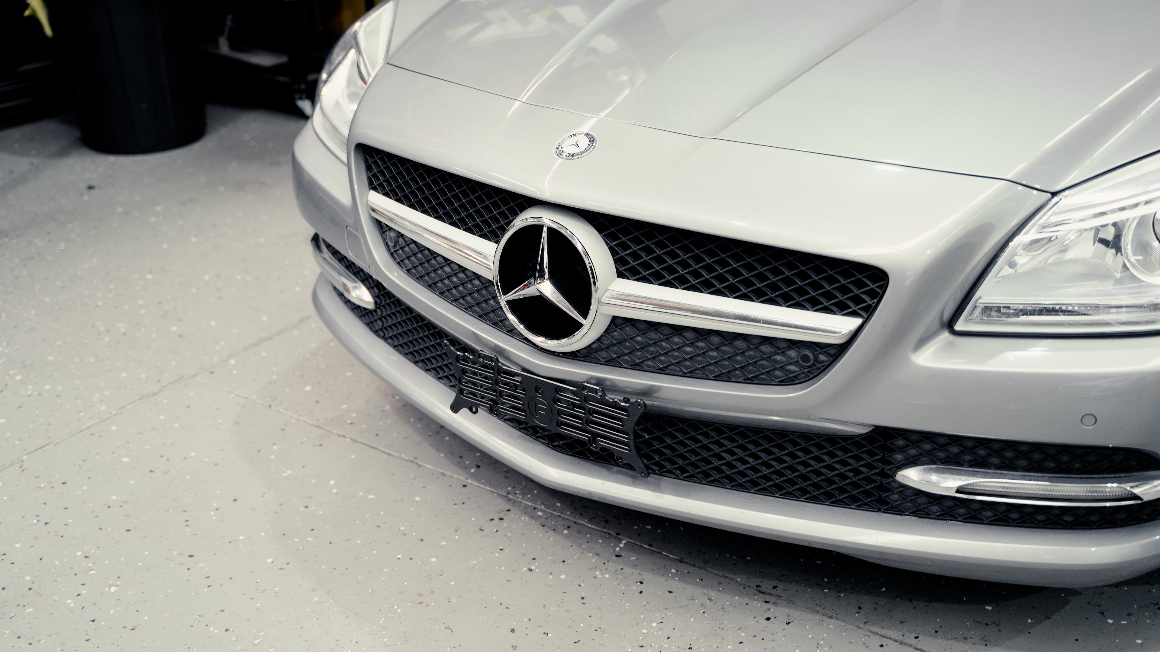 Mercedes R172 SLK-Class Luxury Line 2011-2015 - OEM Plinth Delete Kit (FRONT)