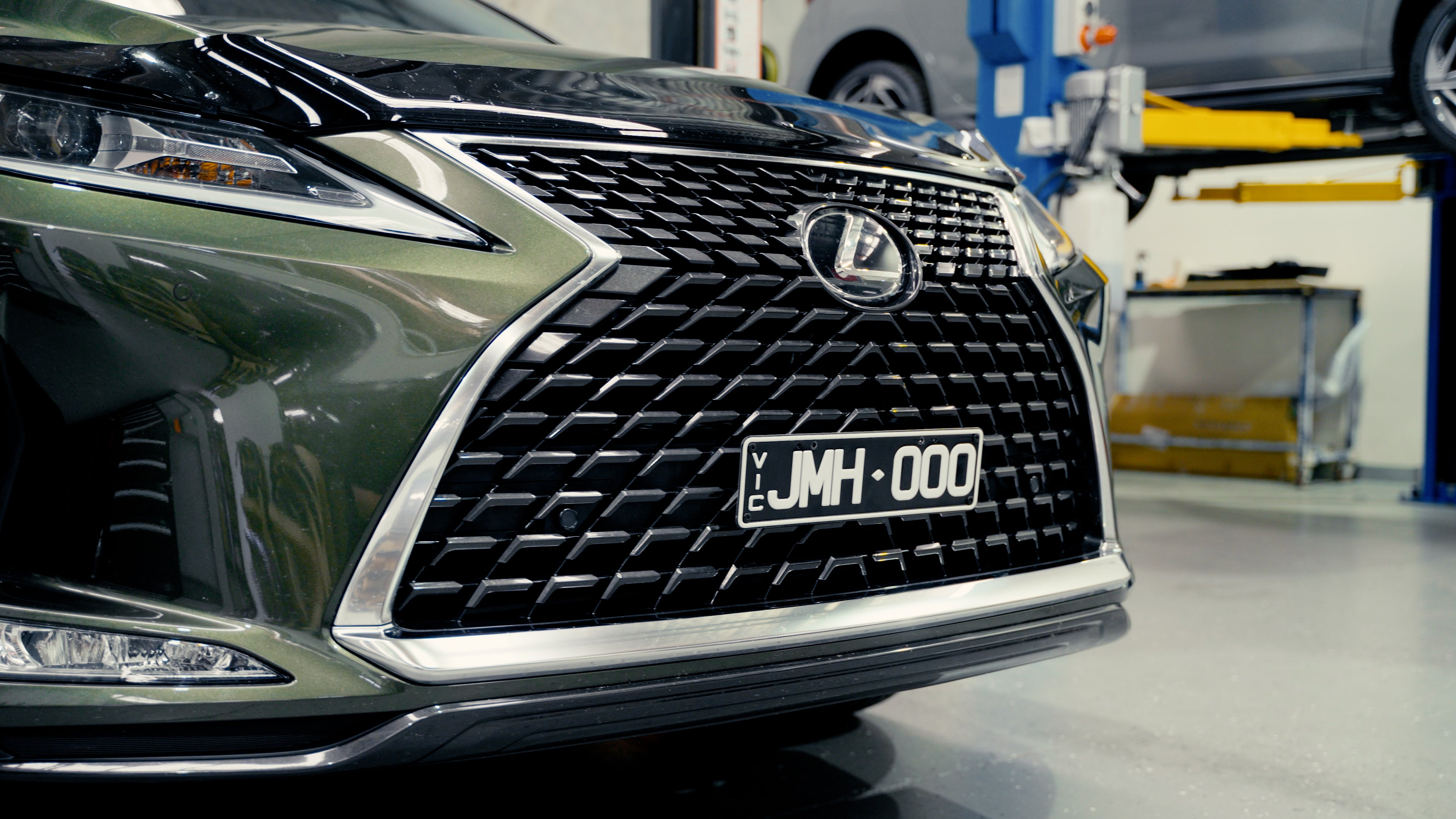 Lexus RX 300/ 350/ 450H Luxury FL 2019-2022 - Miniature Plinth (FRONT)