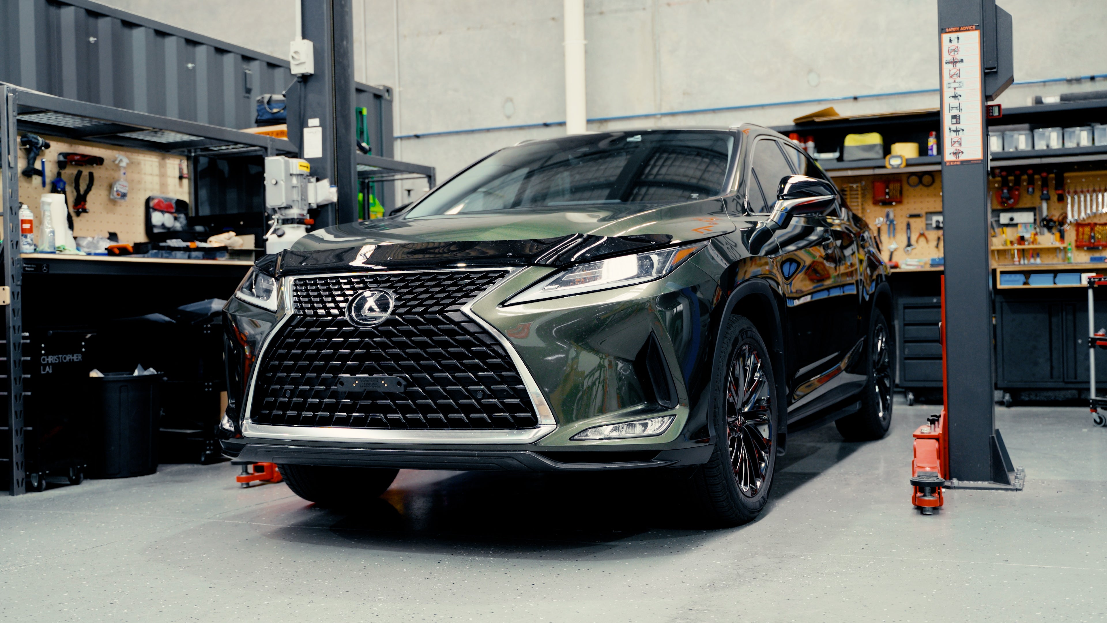 Lexus RX 300/ 350/ 450H Luxury FL 2019-2022 - Miniature Plinth (FRONT)