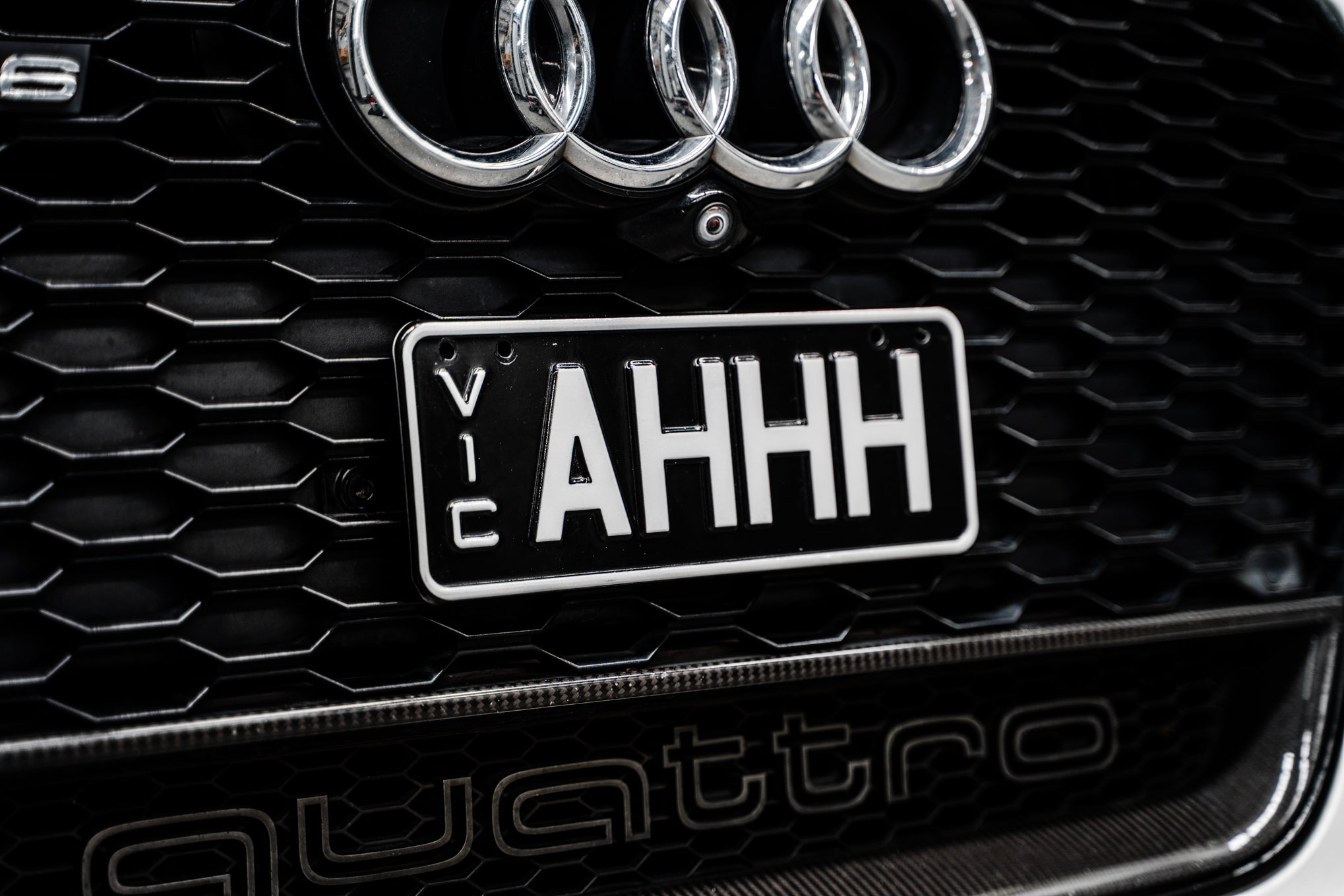 Audi C7 RS6 PFL 2013-2014 - OEM Plinth Delete Kit (FRONT)