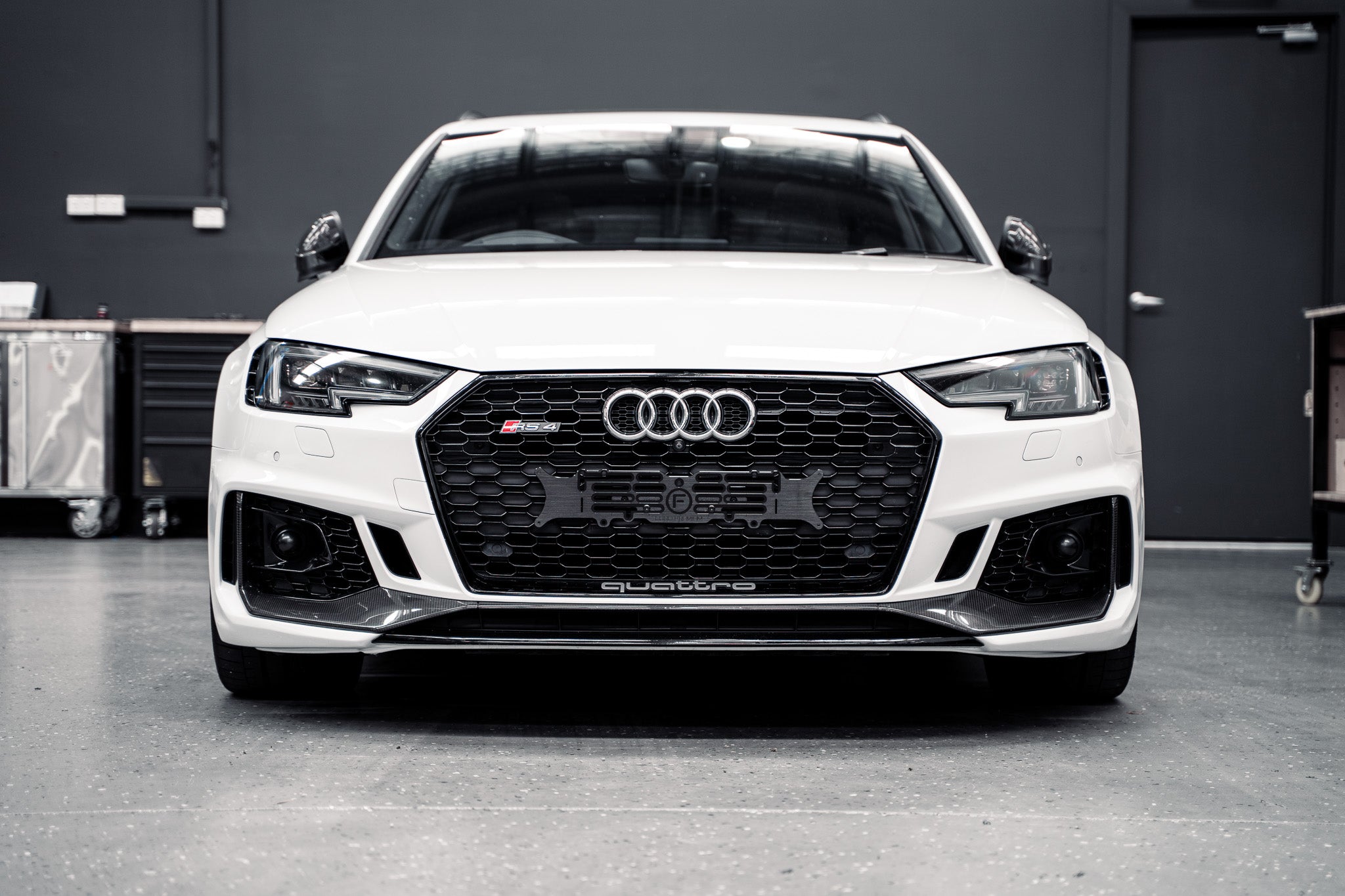 Audi B9/F5 RS4/RS5 Pre-Facelift 2017-2019 - OEM Plinth Delete Kit (FRONT)