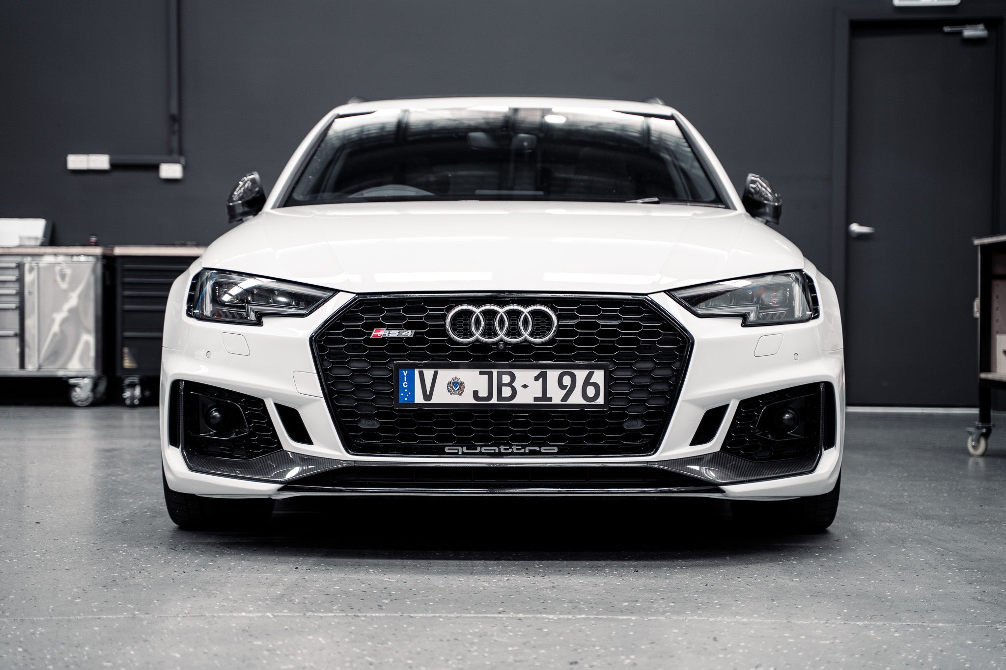 Audi B9/F5 RS4/RS5 Pre-Facelift 2017-2019 - OEM Plinth Delete Kit (FRONT)