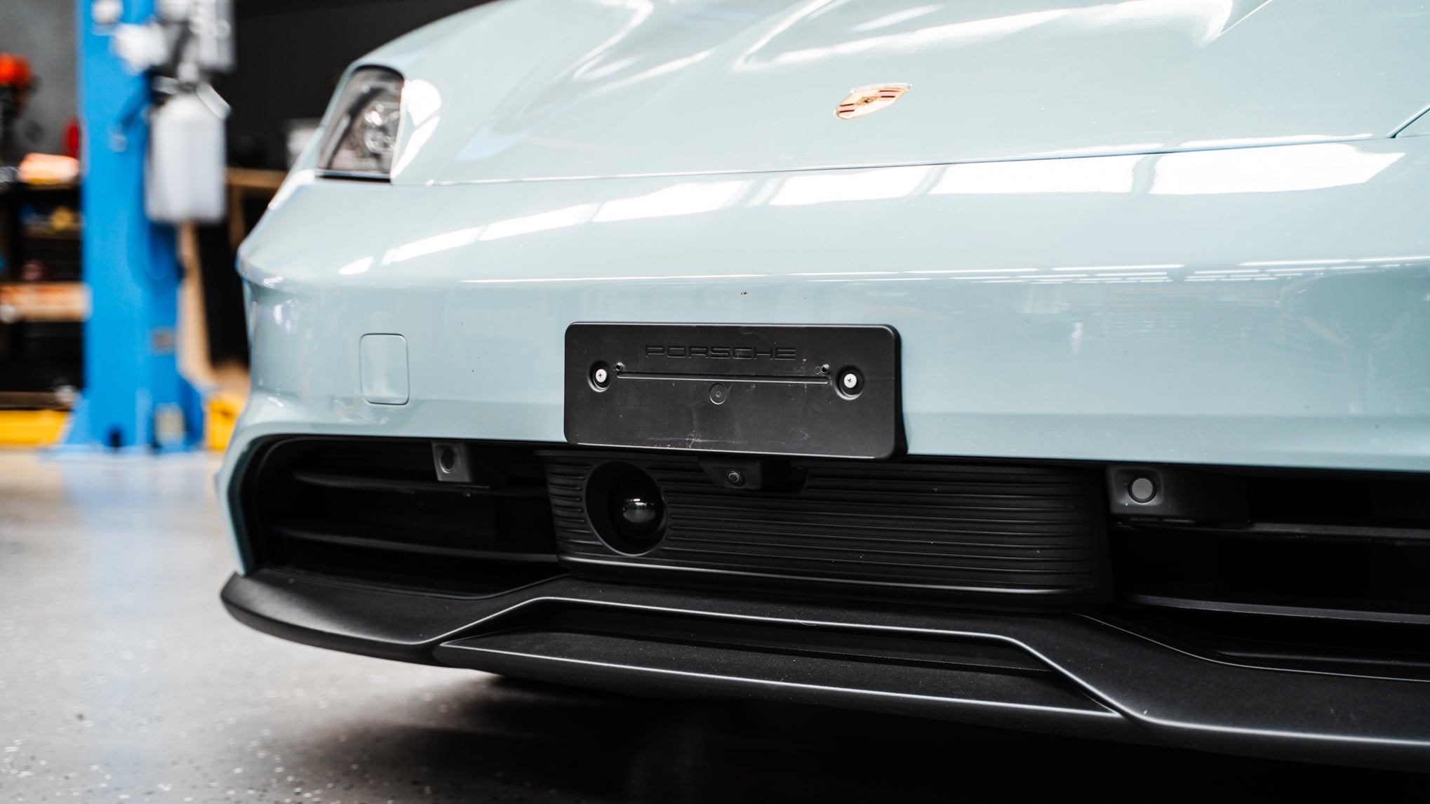 Porsche Taycan (4 / 4S / GTS) Y1A - B II - 2024-Current - Miniature Plinth (FRONT)