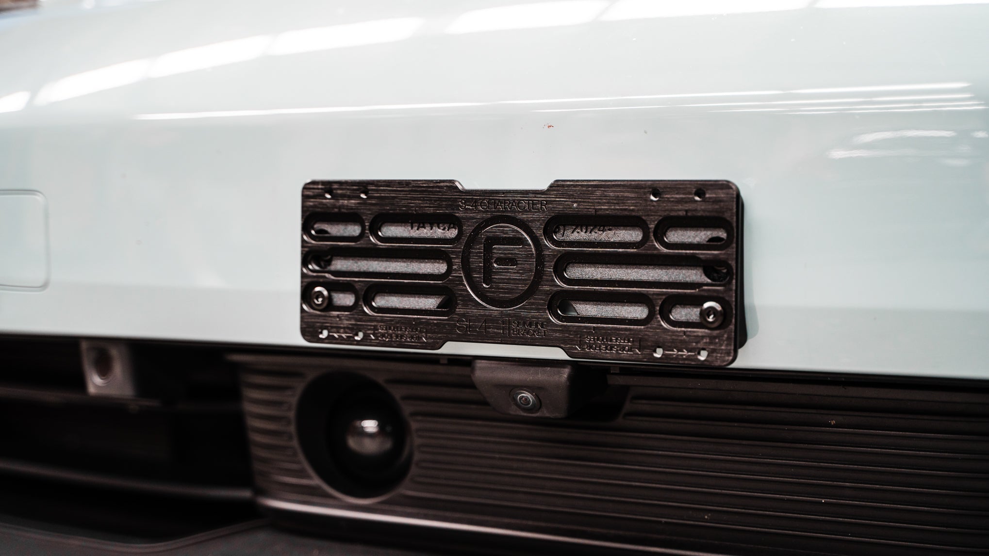 Porsche Taycan (4 / 4S / GTS) Y1A - B II - 2024-Current - Miniature Plinth (FRONT)