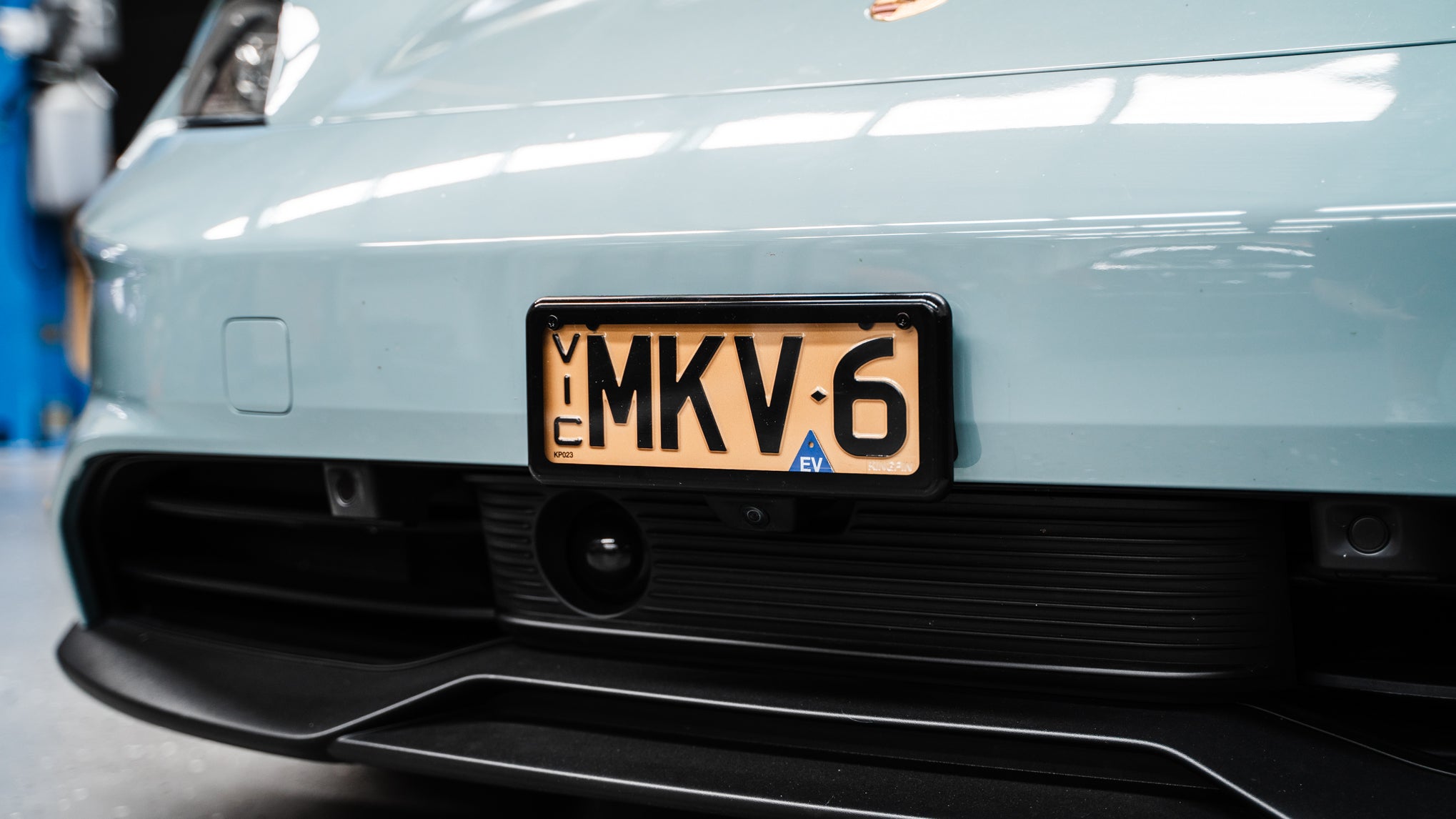 Porsche Taycan (4 / 4S / GTS) Y1A - B II - 2024-Current - Miniature Plinth (FRONT)