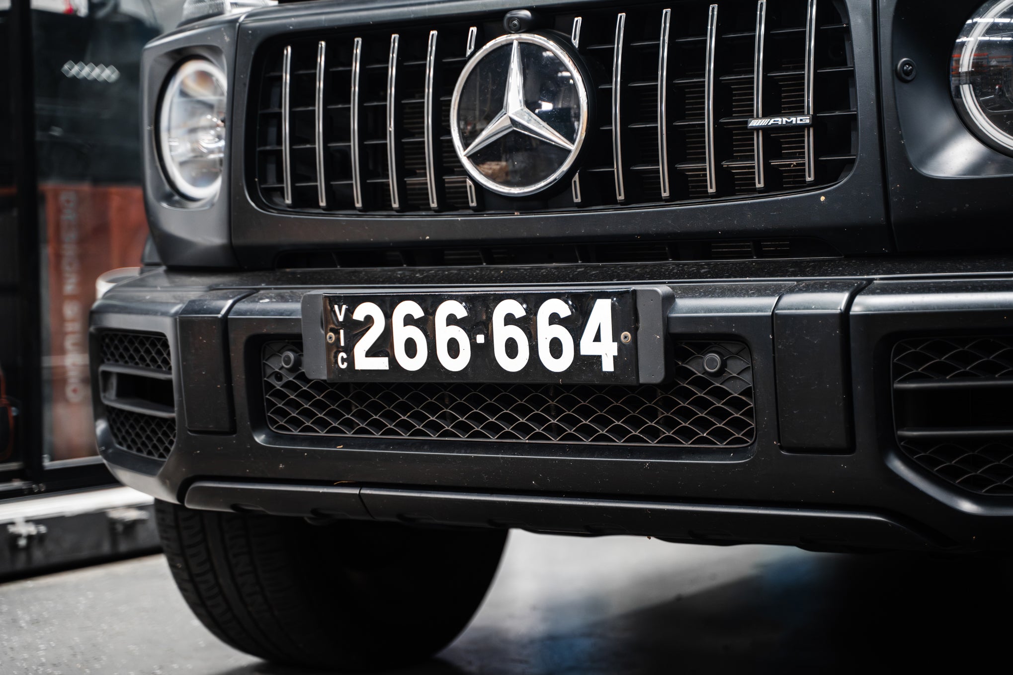 Mercedes W463 G-Class G63 AMG Facelift 2018-2024 - OEM Plinth Delete Kit (FRONT)