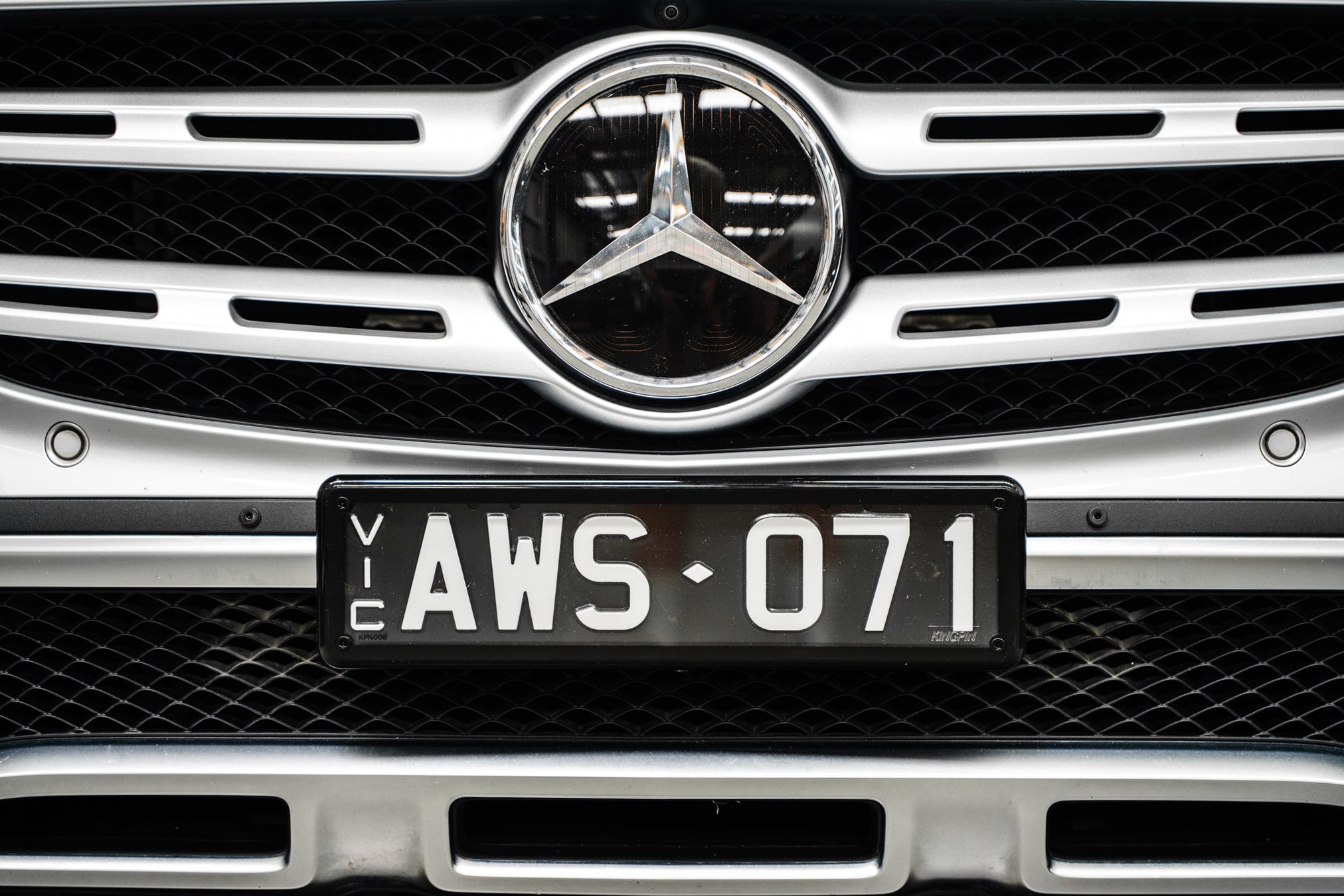 Mercedes S213 E-Class Luxury Line Pre-Facelift 2017-2020 - OEM Plinth Delete Kit (FRONT)