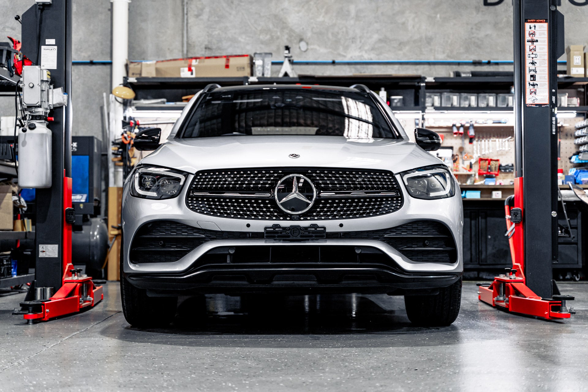 Mercedes GLC AMG-Line Facelift C/X253 2019-2022 - OEM Plinth Delete Kit (FRONT)