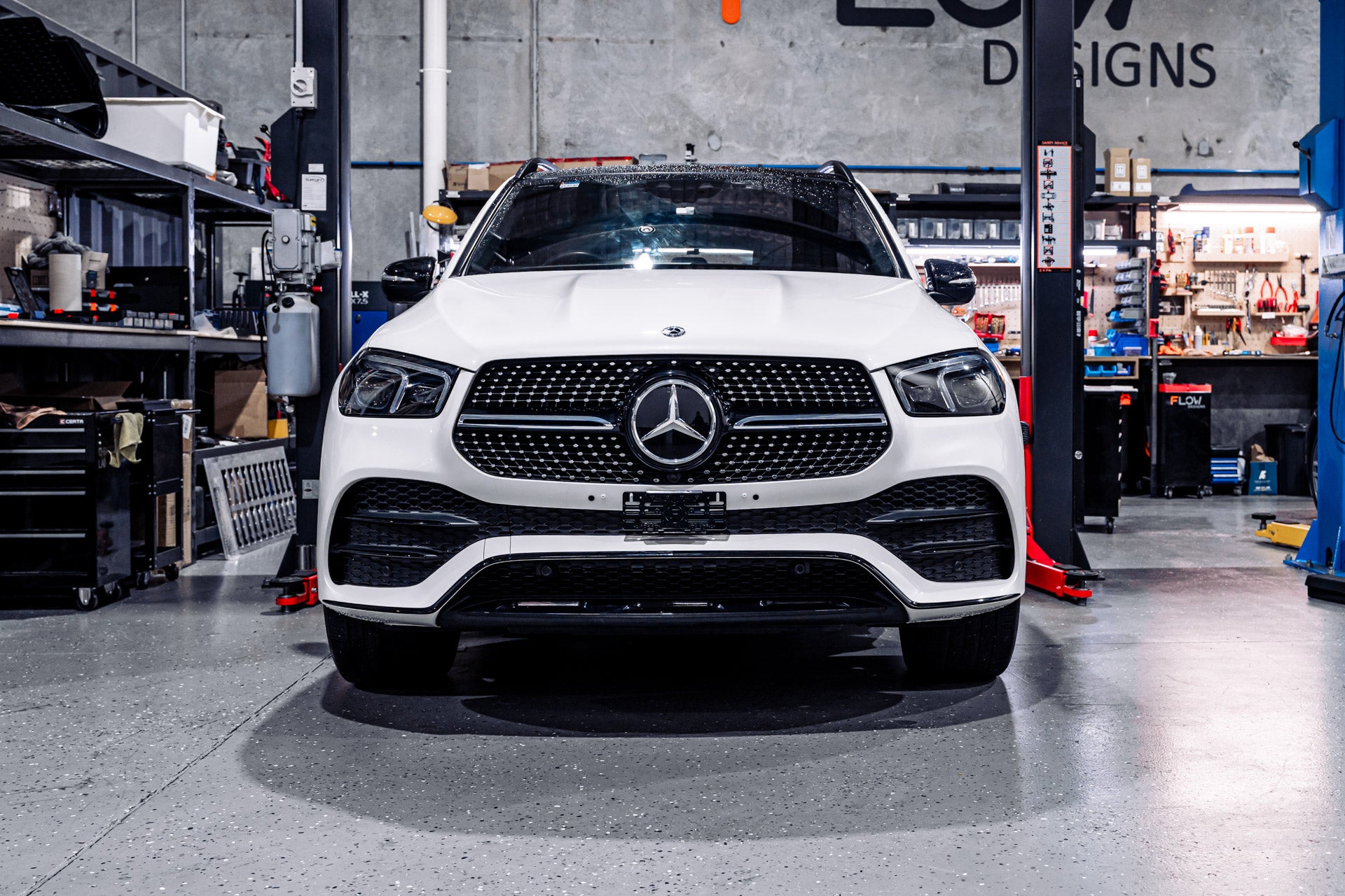 Mercedes GLE 300/ 400/ 450 AMG-Line PFL C/V167 2019-2022 - OEM Plinth Delete Kit (FRONT)