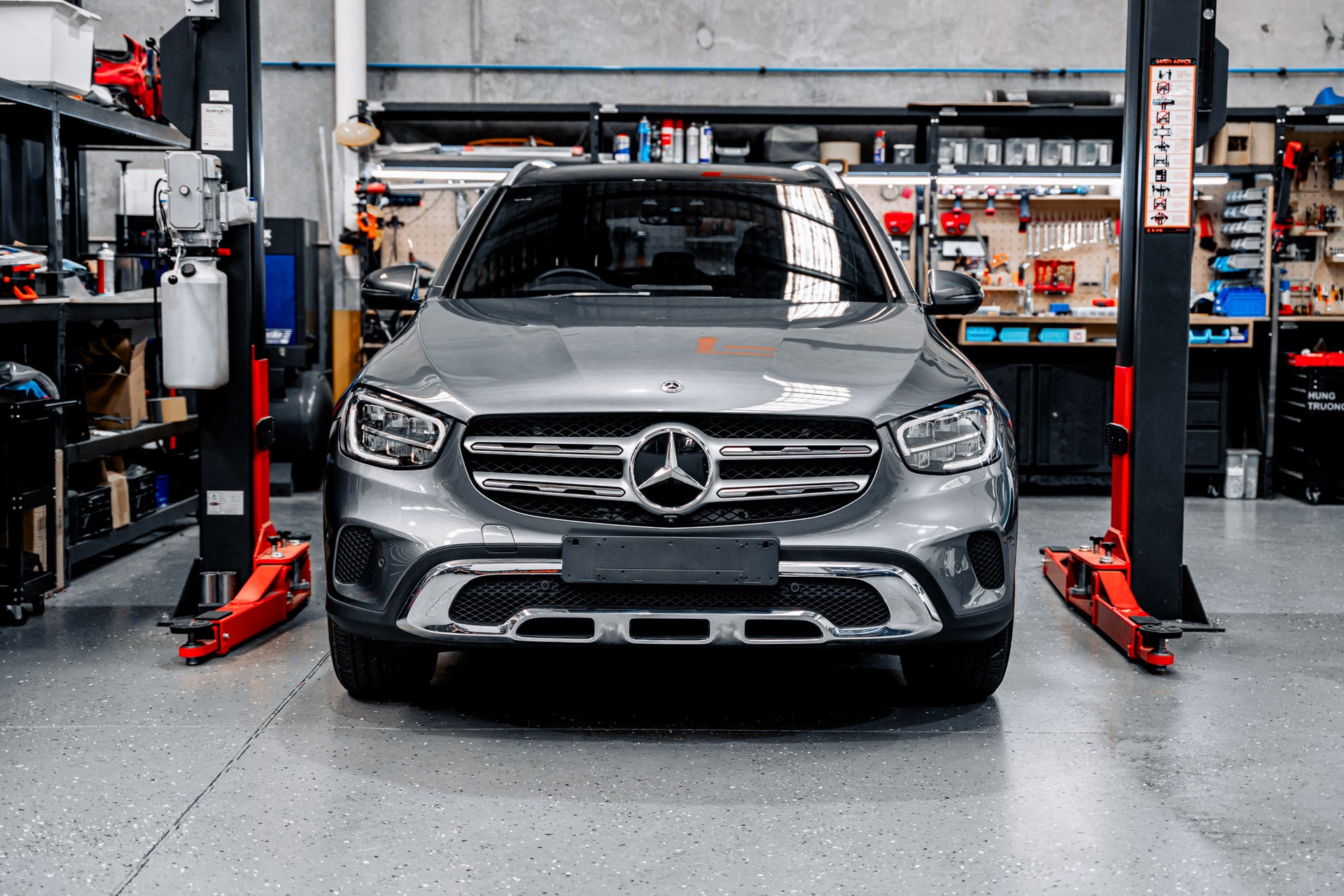 Mercedes GLC X253 Luxury Line FL 2019-2022 - OEM Plinth Delete Kit (FRONT)