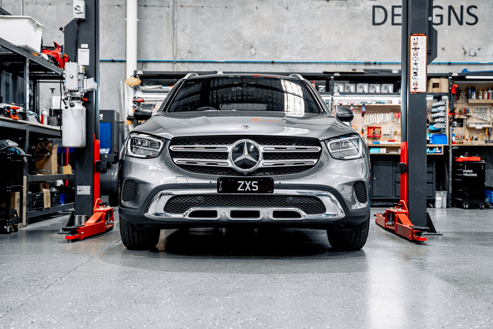 Mercedes GLC X253 Luxury Line FL 2019-2022 - OEM Plinth Delete Kit (FRONT)