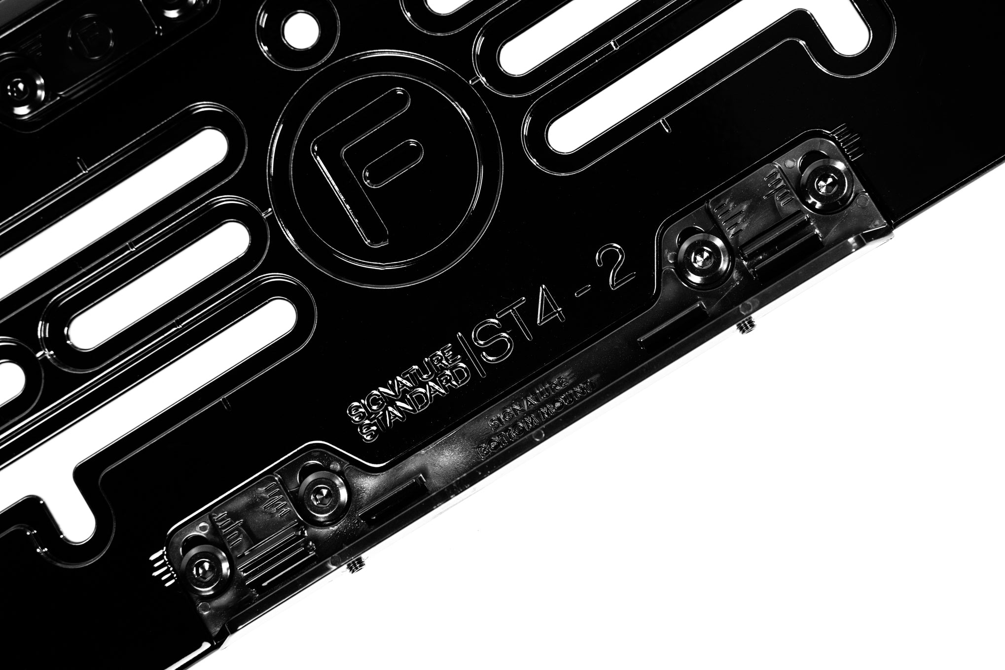 [VIC] ST4 Standard - Signature Number Plate Bracket - 255mm (w) x 137mm (h)