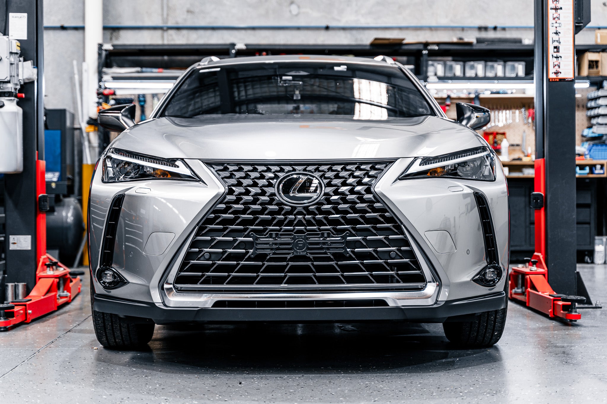 Lexus UX Luxury - Miniature Plinth (FRONT)