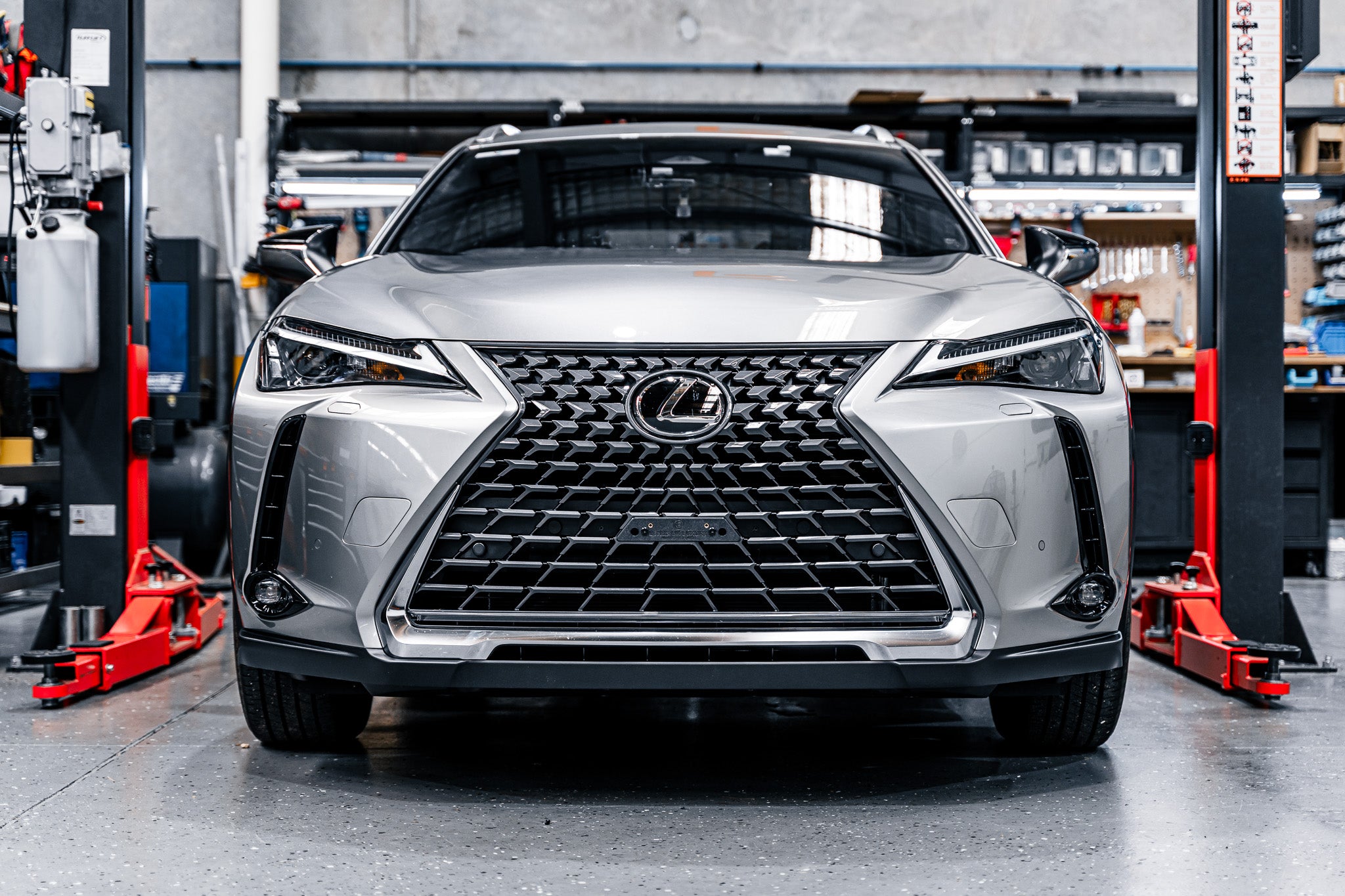 Lexus UX Luxury - Miniature Plinth (FRONT)