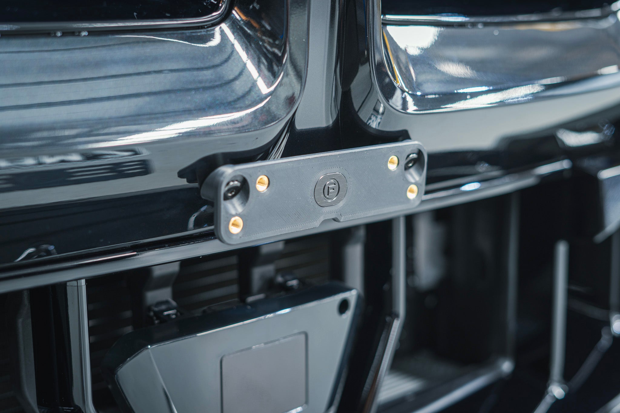 BMW G87 M2 - OEM Plinth Delete Kit (FRONT)