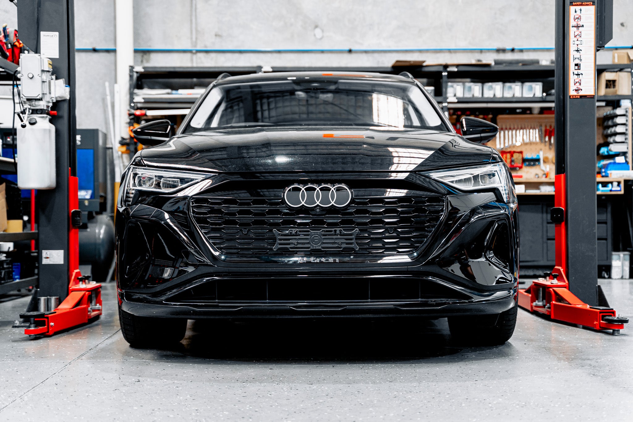 Audi GE Q8 E-Tron (Standard) 2023+ - OEM Plinth Delete Kit (FRONT)